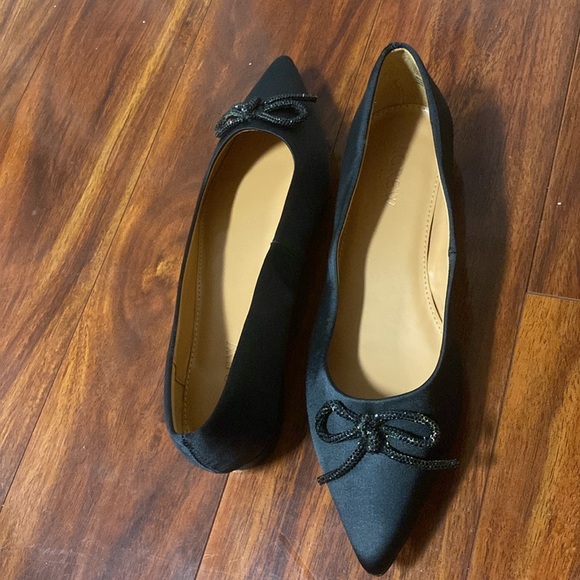 J Crew Women’s black Flats Size 6 NWOB - Picture 2 of 8